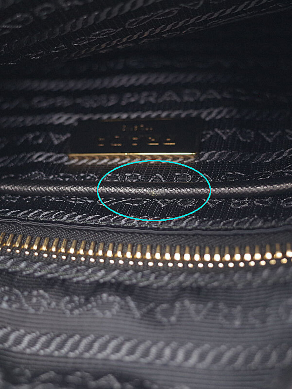 Prada shoulder Black leather Saffiano bag - Picture 5 of 9